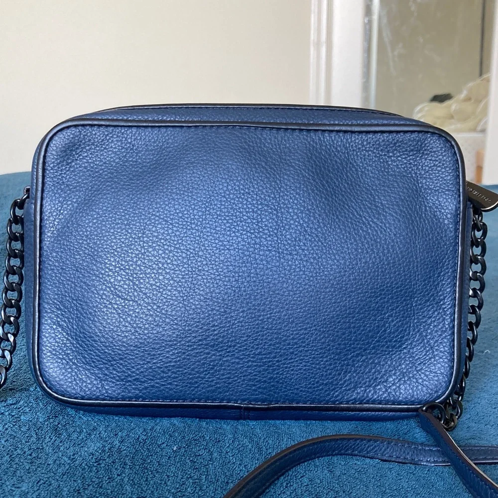 Micheal Kors Jet Set pebbled leather Navy blue Crossbody Bag gun metal hardware